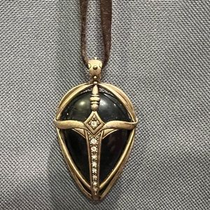 Lucky brand necklace !